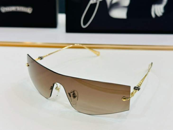 Picture of Chrome Hearts Sunglasses _SKUfw58025301fw